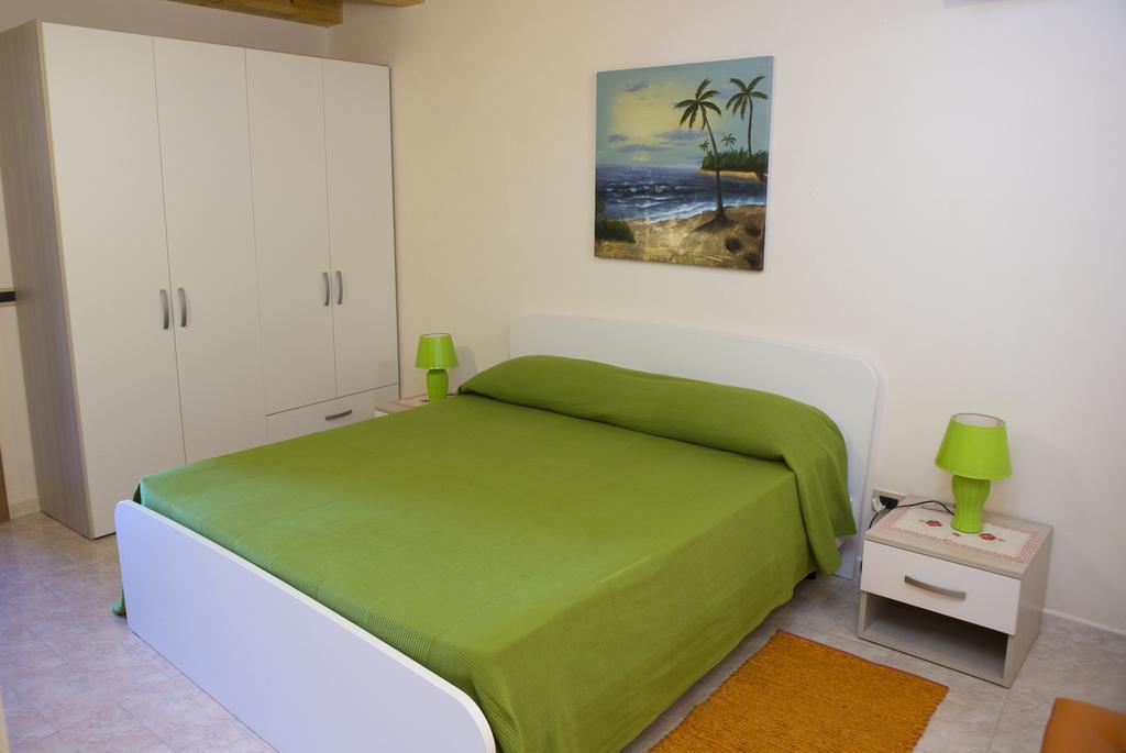 Casa Vacanze Calafarina Pachino Zimmer foto